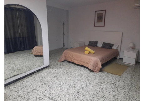 Mieszkanie do wynajęcia - Carrer del Peu de la Creu Valencia, Hiszpania, 105 m², 677 USD (2770 PLN), NET-91496482