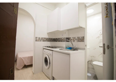 Mieszkanie do wynajęcia - Calle del Tesoro Madrid, Hiszpania, 20 m², 595 USD (2398 PLN), NET-91571926