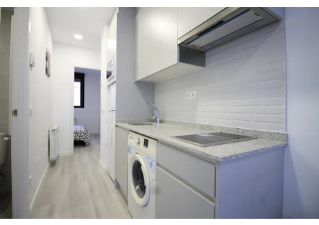 Mieszkanie do wynajęcia - Calle de Monederos Madrid, Hiszpania, 40 m², 1018 USD (4154 PLN), NET-91801519
