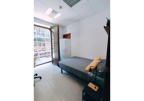 Mieszkanie do wynajęcia - Via Laietana Barcelona, Hiszpania, 200 m², 741 USD (2921 PLN), NET-91826219