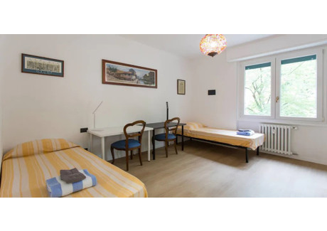 Mieszkanie do wynajęcia - Via Lorenteggio Milan, Włochy, 79 m², 1030 USD (4056 PLN), NET-91826264