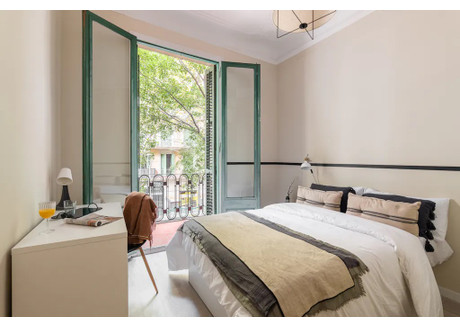 Mieszkanie do wynajęcia - Carrer de Calàbria Barcelona, Hiszpania, 115 m², 796 USD (3120 PLN), NET-91826351