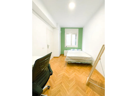 Mieszkanie do wynajęcia - Carrer de Calvet Barcelona, Hiszpania, 150 m², 699 USD (2815 PLN), NET-91826449