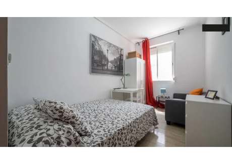 Mieszkanie do wynajęcia - Carrer Alboraia Valencia, Hiszpania, 100 m², 339 USD (1385 PLN), NET-91934301