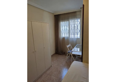 Mieszkanie do wynajęcia - Calle de la Giralda Madrid, Hiszpania, 90 m², 514 USD (2010 PLN), NET-91959459