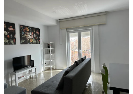 Mieszkanie do wynajęcia - Plaza de Tirso de Molina Madrid, Hiszpania, 40 m², 1407 USD (5544 PLN), NET-91959485