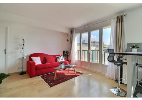 Mieszkanie do wynajęcia - Rue Alphand Paris, Francja, 38 m², 2092 USD (8033 PLN), NET-92165704