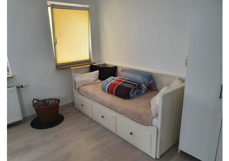 Mieszkanie do wynajęcia - Echazstraße Stuttgart, Niemcy, 30 m², 933 USD (3585 PLN), NET-92421759