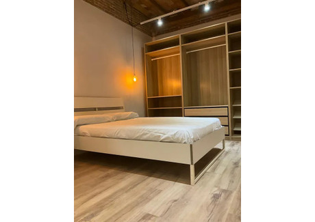 Mieszkanie do wynajęcia - Carrer del Regomir Barcelona, Hiszpania, 120 m², 1034 USD (4155 PLN), NET-92421812