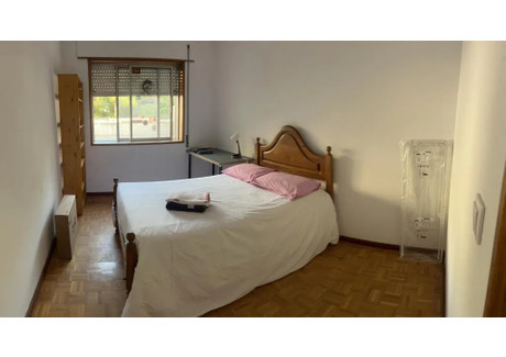 Mieszkanie do wynajęcia - Travessa da Fonte de Contumil Porto, Portugalia, 100 m², 471 USD (1926 PLN), NET-92461392