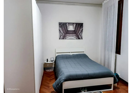 Mieszkanie do wynajęcia - Via Santa Caterina Padova, Włochy, 127 m², 773 USD (3045 PLN), NET-92615261