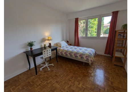 Mieszkanie do wynajęcia - Avenue Foch Saint-Maur-Des-Fosses, Francja, 65 m², 573 USD (2344 PLN), NET-93121818