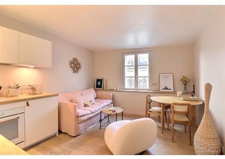 Mieszkanie do wynajęcia - Rue du Cherche-Midi Paris, Francja, 33 m², 2934 USD (11 266 PLN), NET-93414339