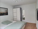 Mieszkanie do wynajęcia - Sonntagstraße Berlin, Niemcy, 100 m², 1081 USD (4356 PLN), NET-93586172