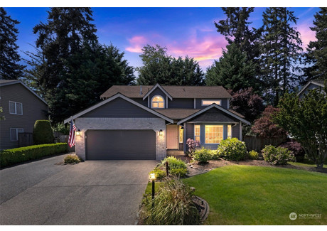 Dom na sprzedaż - 17218 87th Avenue Ct E Puyallup, Usa, 214,51 m², 649 999 USD (2 489 496 PLN), NET-97656799