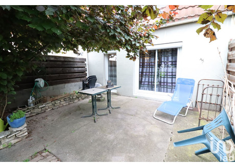 Dom na sprzedaż - Clermont-Ferrand, Francja, 95 m², 231 077 USD (965 903 PLN), NET-100124649