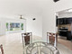 Dom na sprzedaż - 3925 OMEGA LANE Sarasota, Usa, 84,82 m², 299 900 USD (1 181 606 PLN), NET-97206057