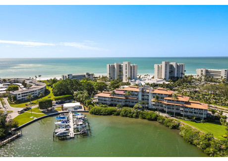 Mieszkanie na sprzedaż - 225 SANDS POINT ROAD Longboat Key, Usa, 59,64 m², 995 900 USD (4 013 477 PLN), NET-93213054