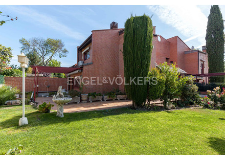 Dom na sprzedaż - Las Rozas De Madrid, Hiszpania, 231 m², 812 509 USD (3 128 159 PLN), NET-89144214