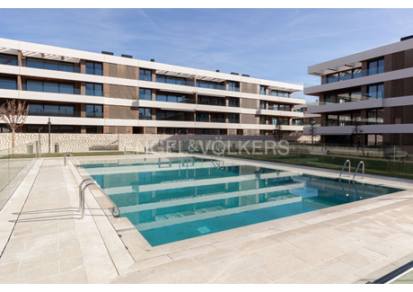 Mieszkanie do wynajęcia - Alcobendas, Hiszpania, 226 m², 5730 USD (23 207 PLN), NET-96926938