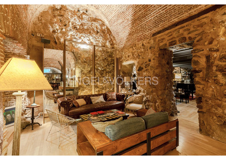 Mieszkanie na sprzedaż - Madrid, Hiszpania, 265 m², 2 010 957 USD (7 963 390 PLN), NET-97772422