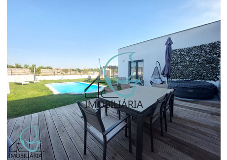 Dom na sprzedaż - Setúbal, Portugalia, 150 m², 531 974 USD (2 048 100 PLN), NET-98909674