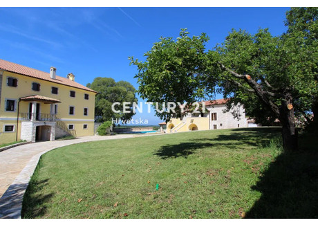 Dom na sprzedaż - Istarska Županija, Višnjan, Višnjan(Visignano), Chorwacja, 870 m², 1 575 150 USD (6 410 862 PLN), NET-102839993