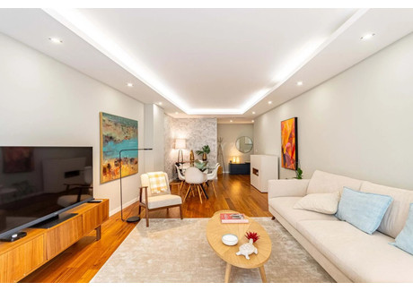 Mieszkanie na sprzedaż - Odivelas, Portugalia, 120 m², 736 675 USD (2 939 332 PLN), NET-96379534