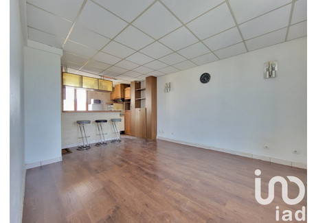 Mieszkanie na sprzedaż - Bondy, Francja, 46 m², 142 445 USD (595 420 PLN), NET-95266198