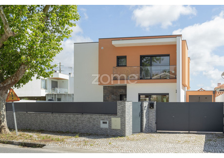 Dom na sprzedaż - Caldas Da Rainha, Portugalia, 180 m², 444 632 USD (1 702 942 PLN), NET-97374627