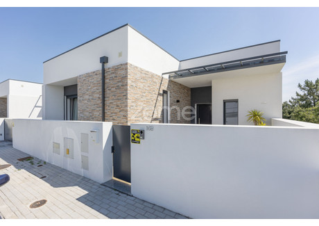 Dom na sprzedaż - Leiria, Portugalia, 270 m², 414 876 USD (1 721 734 PLN), NET-97848105