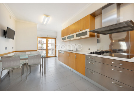 Mieszkanie na sprzedaż - Leiria, Portugalia, 234 m², 467 448 USD (1 790 327 PLN), NET-99206410