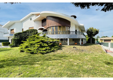 Dom na sprzedaż - Santo Tirso, Portugalia, 325 m², 704 987 USD (2 707 152 PLN), NET-88706851