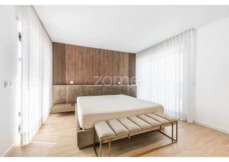 Dom na sprzedaż - Braga, Portugalia, 242 m², 1 007 125 USD (3 867 359 PLN), NET-98041633