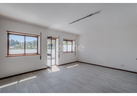 Mieszkanie na sprzedaż - Bragança, Portugalia, 138 m², 143 895 USD (551 119 PLN), NET-99868541