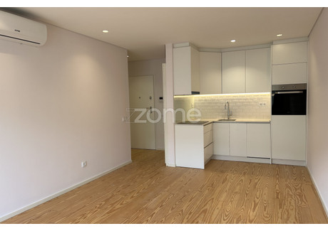 Mieszkanie na sprzedaż - Porto, Portugalia, 53 m², 283 054 USD (1 137 875 PLN), NET-93145087