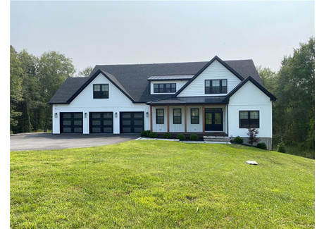 Dom na sprzedaż - 268 Myers Corners Road, Dutchess, NY Wappingers Falls, Usa, 390,19 m², 1 465 000 USD (6 006 500 PLN), NET-102960764