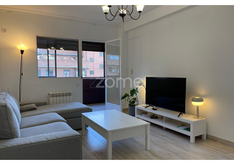 Mieszkanie do wynajęcia - Puerto Serrano Madrid, Hiszpania, 98 m², 520 USD (2158 PLN), NET-94964539