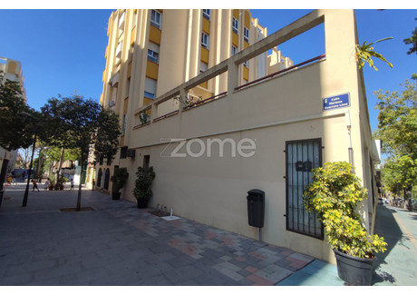 Komercyjne na sprzedaż - CL GALVESTON 13 Es:3 Pl:00 Pt:B4 EDF ARCOS SAN ENRIQUE III Málaga, Hiszpania, 107 m², 414 542 USD (1 699 622 PLN), NET-87788962