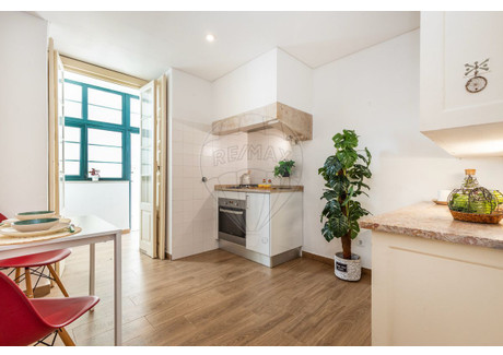 Mieszkanie na sprzedaż - Lisboa, Avenidas Novas, Portugalia, 36 m², 304 150 USD (1 192 270 PLN), NET-100825116