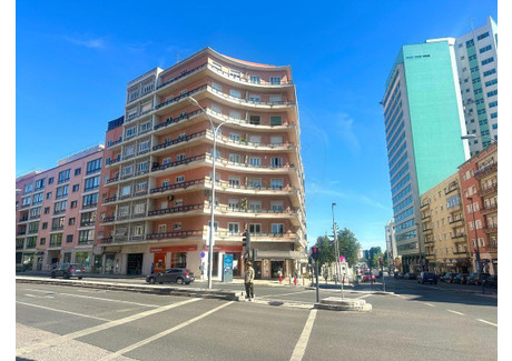 Mieszkanie na sprzedaż - Lisboa, Areeiro, Portugalia, 112 m², 916 998 USD (3 732 181 PLN), NET-98698286