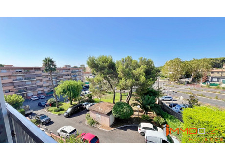 Mieszkanie na sprzedaż - Antibes, Francja, 62 m², 274 698 USD (1 123 515 PLN), NET-101982994