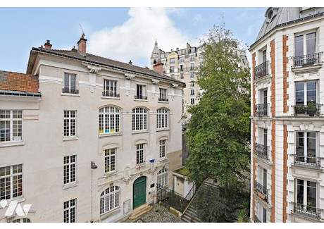 Mieszkanie na sprzedaż - Paris 18, Francja, 77,58 m², 905 836 USD (3 704 870 PLN), NET-102324440