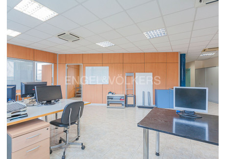 Komercyjne na sprzedaż - Castellbisbal, Hiszpania, 187 m², 274 046 USD (1 098 923 PLN), NET-96290572