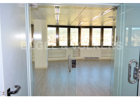 Biuro do wynajęcia - Barcelona, Hiszpania, 300 m², 8633 USD (34 274 PLN), NET-96952922