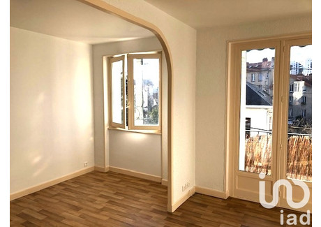 Mieszkanie na sprzedaż - Clermont-Ferrand, Francja, 67 m², 161 038 USD (655 423 PLN), NET-102884285