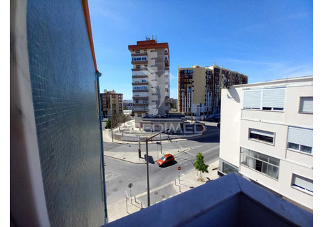 Mieszkanie na sprzedaż - Almada, Cova da Piedade, Pragal e Cacilhas Almada, Portugalia, 120 m², 338 657 USD (1 378 335 PLN), NET-97401015