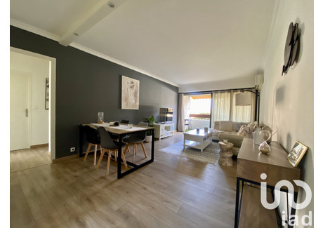 Mieszkanie na sprzedaż - Frejus, Francja, 65 m², 204 660 USD (824 778 PLN), NET-95321997