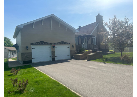 Dom na sprzedaż - 541 Rg Ste-Julie, Notre-Dame-des-Prairies, QC J6E0N3, CA Notre-Dame-Des-Prairies, Kanada, 222 m², 504 586 USD (2 094 030 PLN), NET-95698351