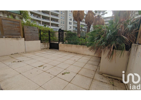 Mieszkanie na sprzedaż - Marseille, Francja, 59 m², 279 614 USD (1 143 621 PLN), NET-102010906